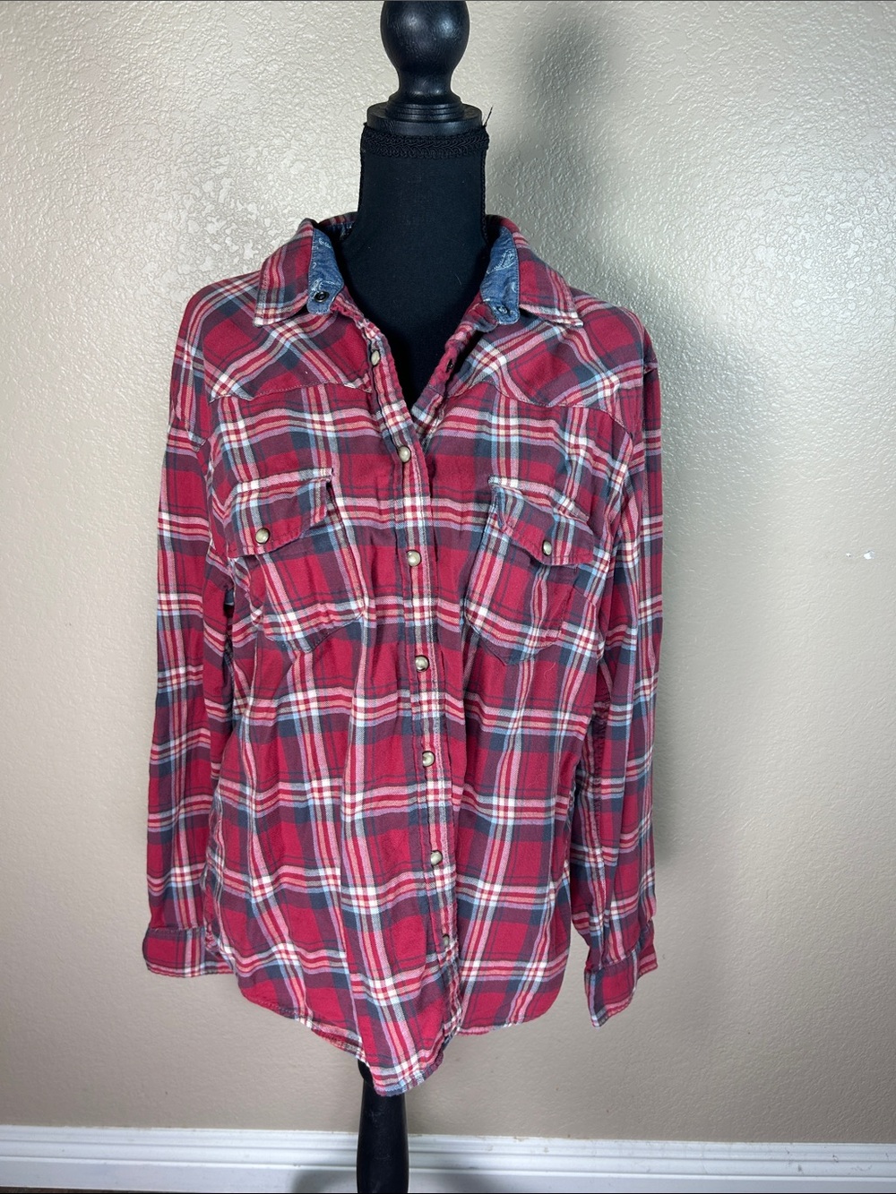 Jack’s Girlfriend Red Plaid Snap-Front Flannel Shirt Large